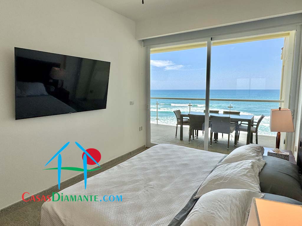 Ocean Front 506 - Recámara principal 2
